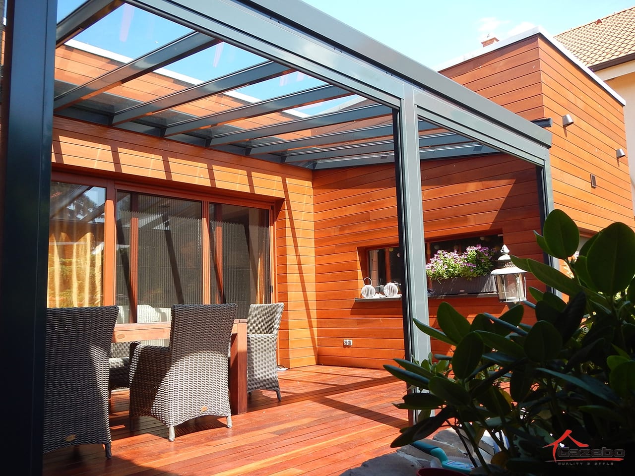 Aluminium pergola