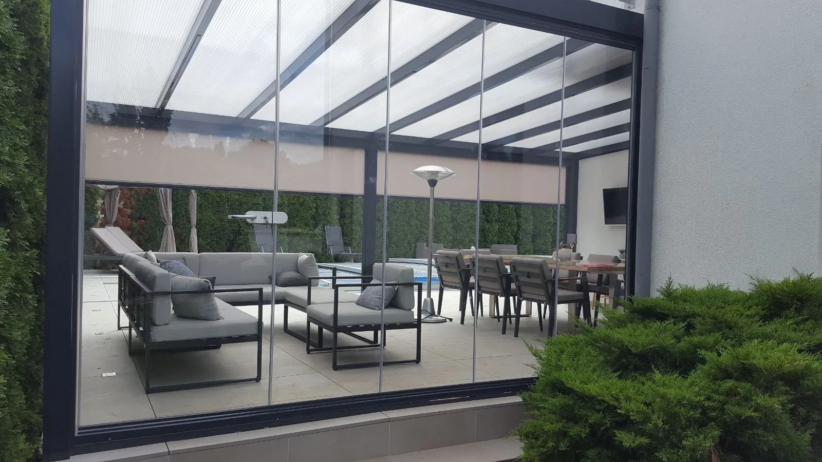 Aluminium pergolas for the garden and a winter garden
