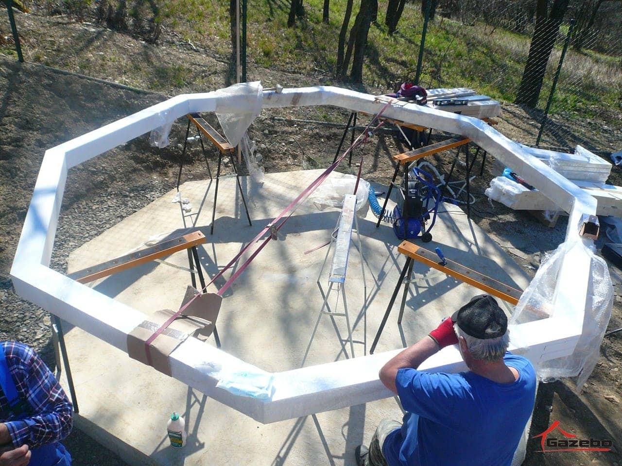 Victoria wooden gazebo – installation