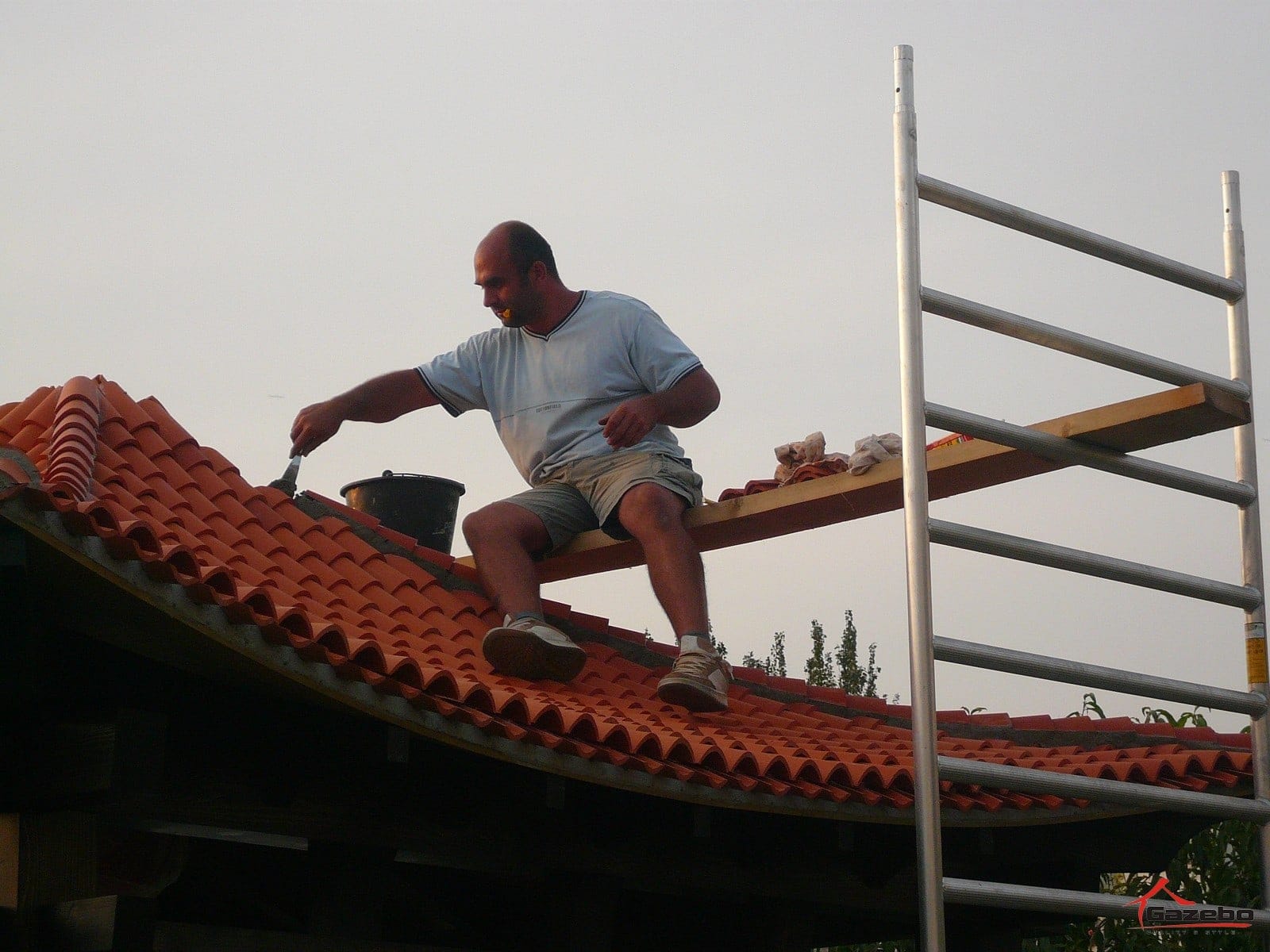 Building the Hinode Japanese gazebo