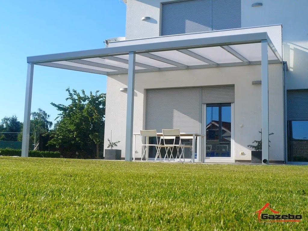 Economic Class aluminium pergola beside a house with a balcony