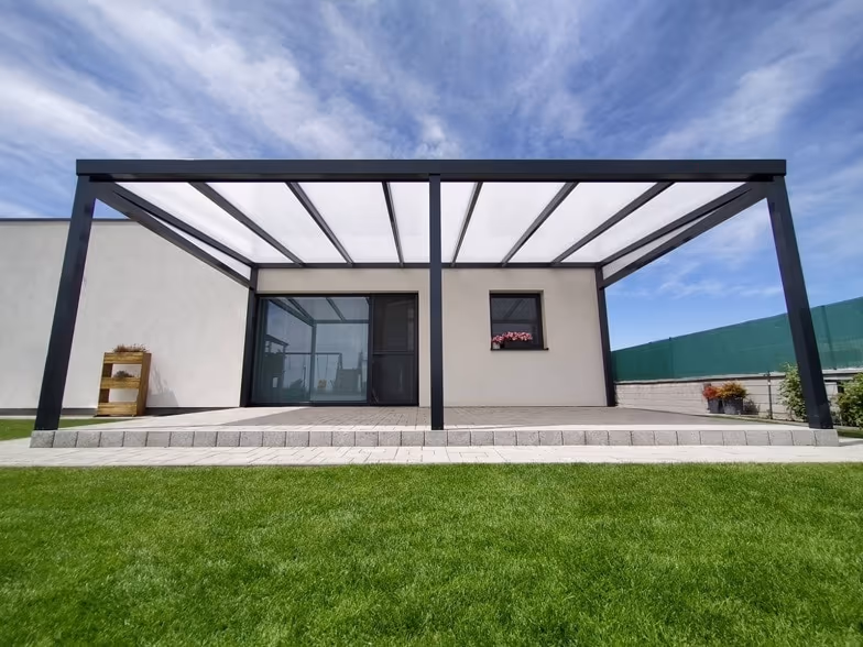 Economic Class aluminium pergola over a terrace with a lavender bed