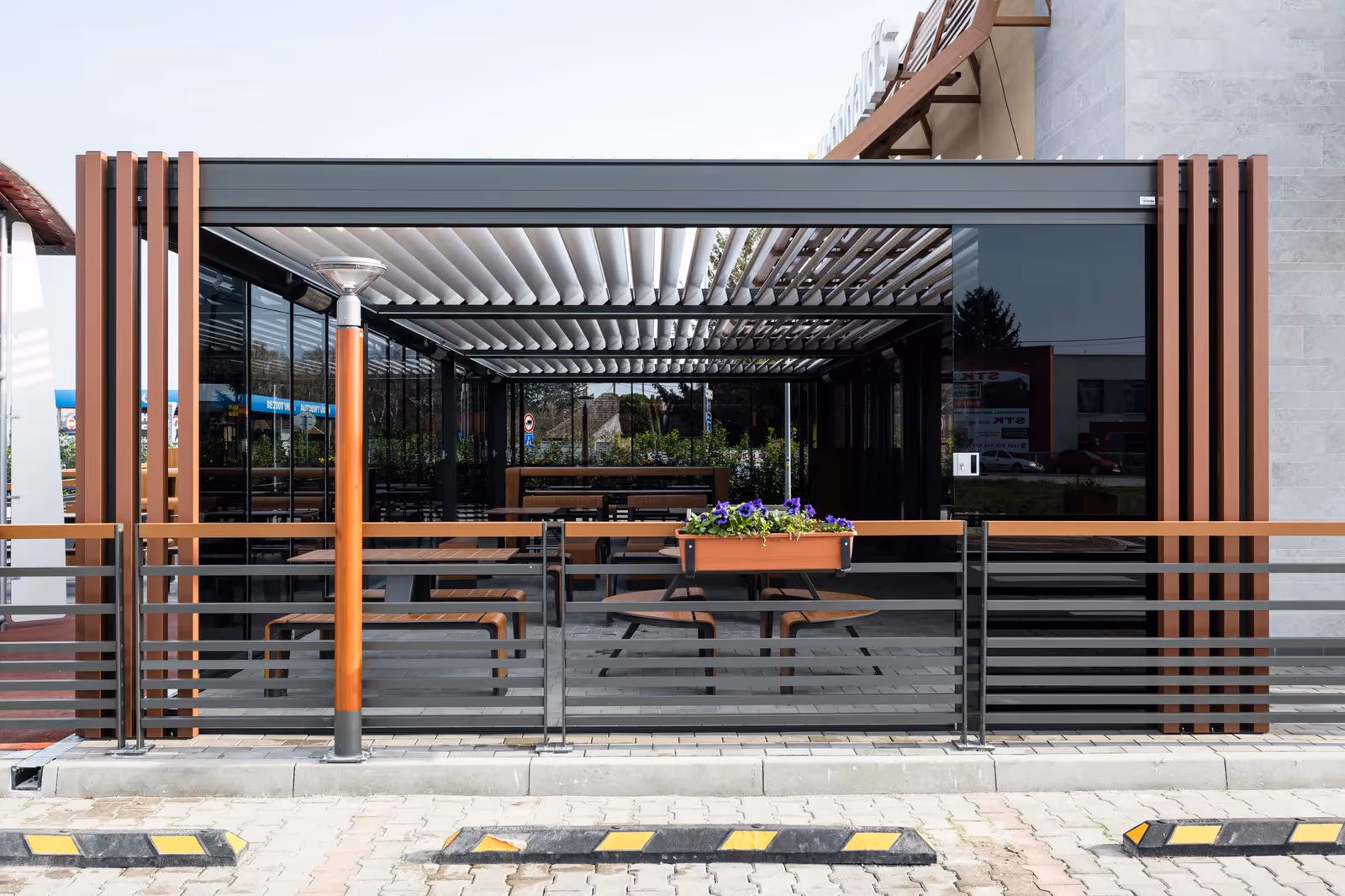 Aluminium Pergolas Exclusive Bioclimatic – photo 5