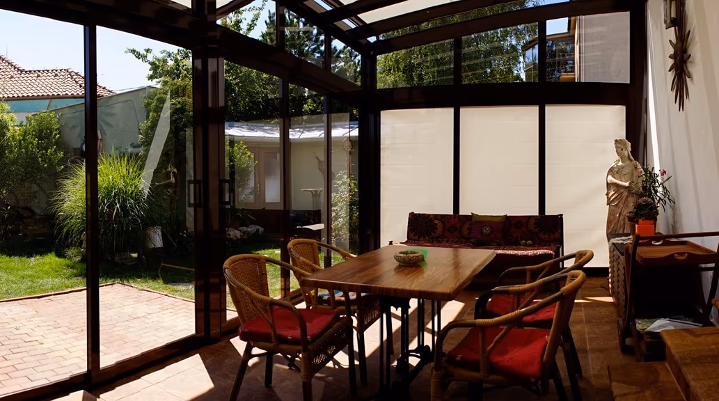 Maintenance-free aluminium structure of the Top Garden 2 winter garden