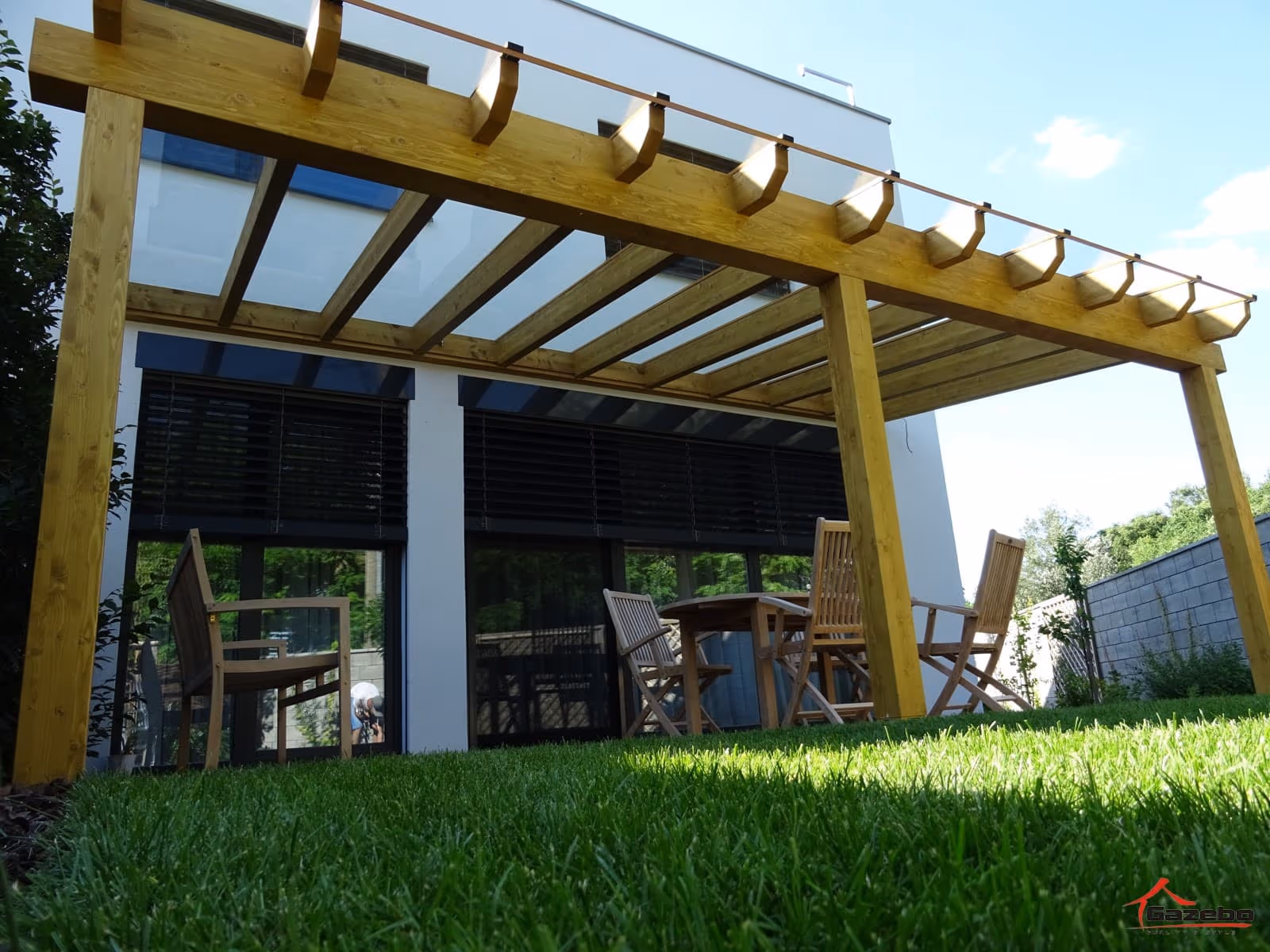 Quality craftsmanship of the Kartago wooden pergola