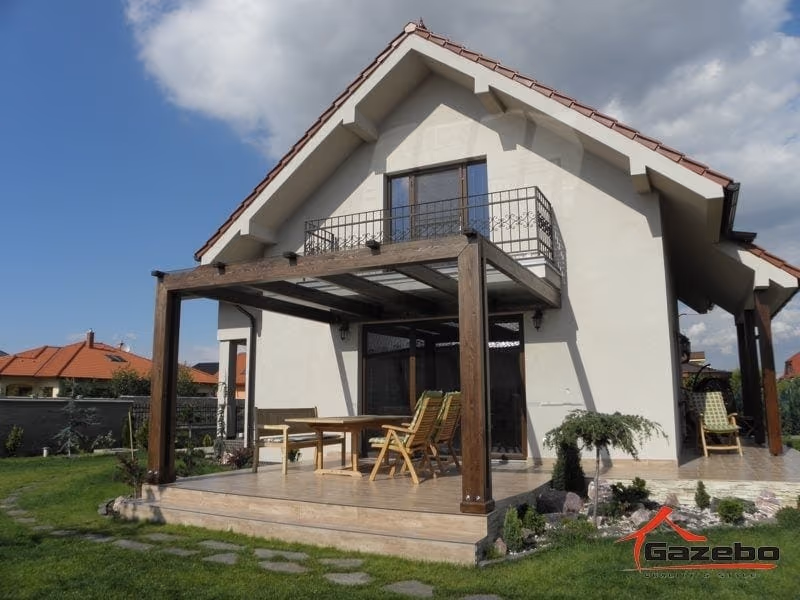 Wooden pergola Louvre in glue-laminated timber with clean joints