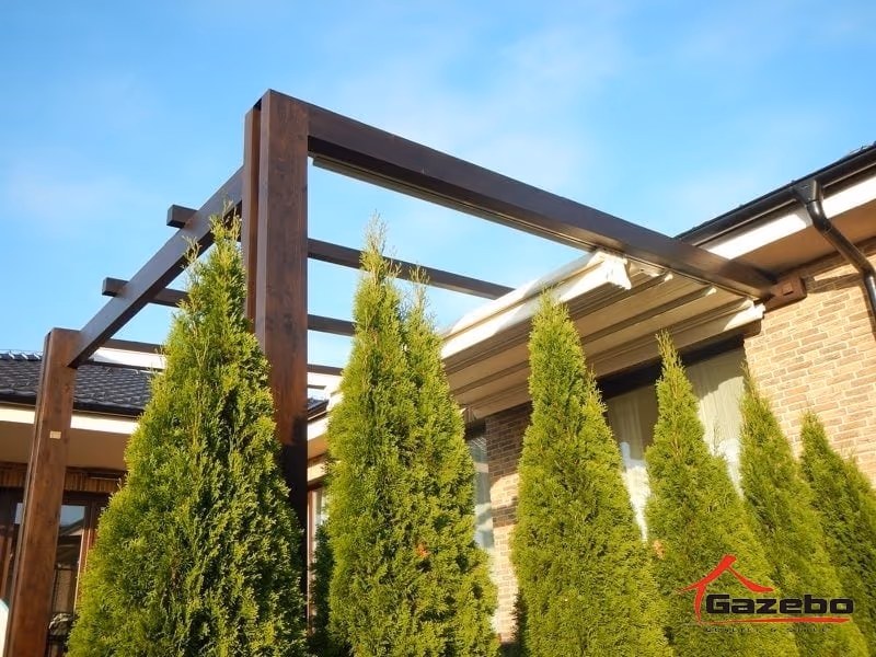 Rio Grande wooden pergola with a natural look in a garden